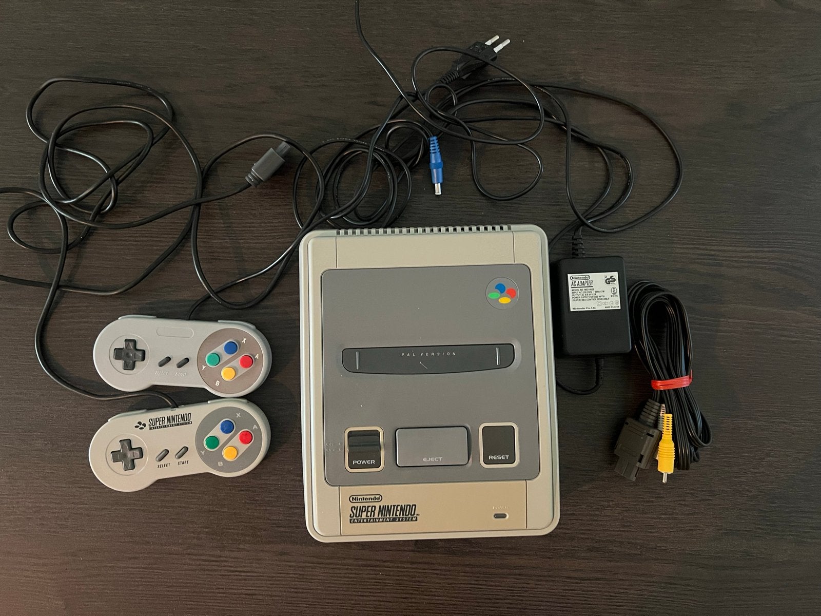 Super Nintendo SNES PAL Console met Super Mario All-Stars, Ophalen, Gebruikt, Met 2 controllers, Met games