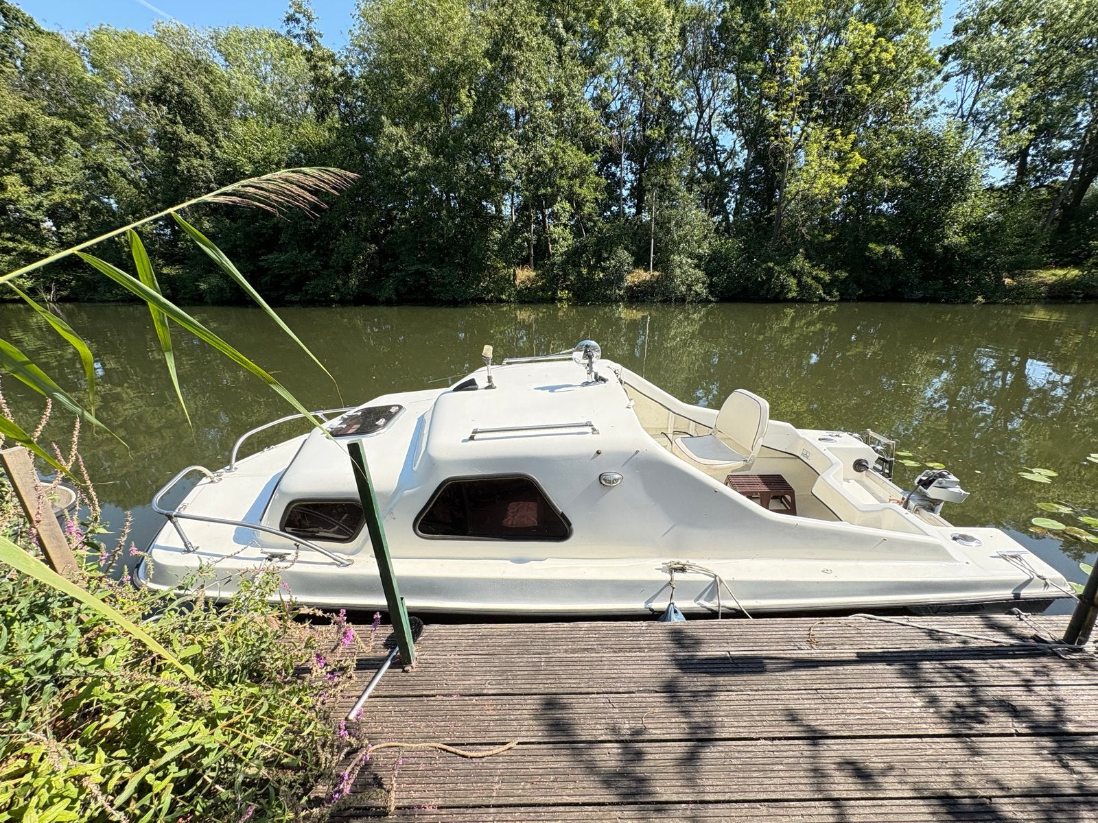 Polyester kajuitboot met elektrische motor (2022), Watersport en Boten, Ophalen, Gebruikt, 1.00 - 1.50 meter, Elektrisch