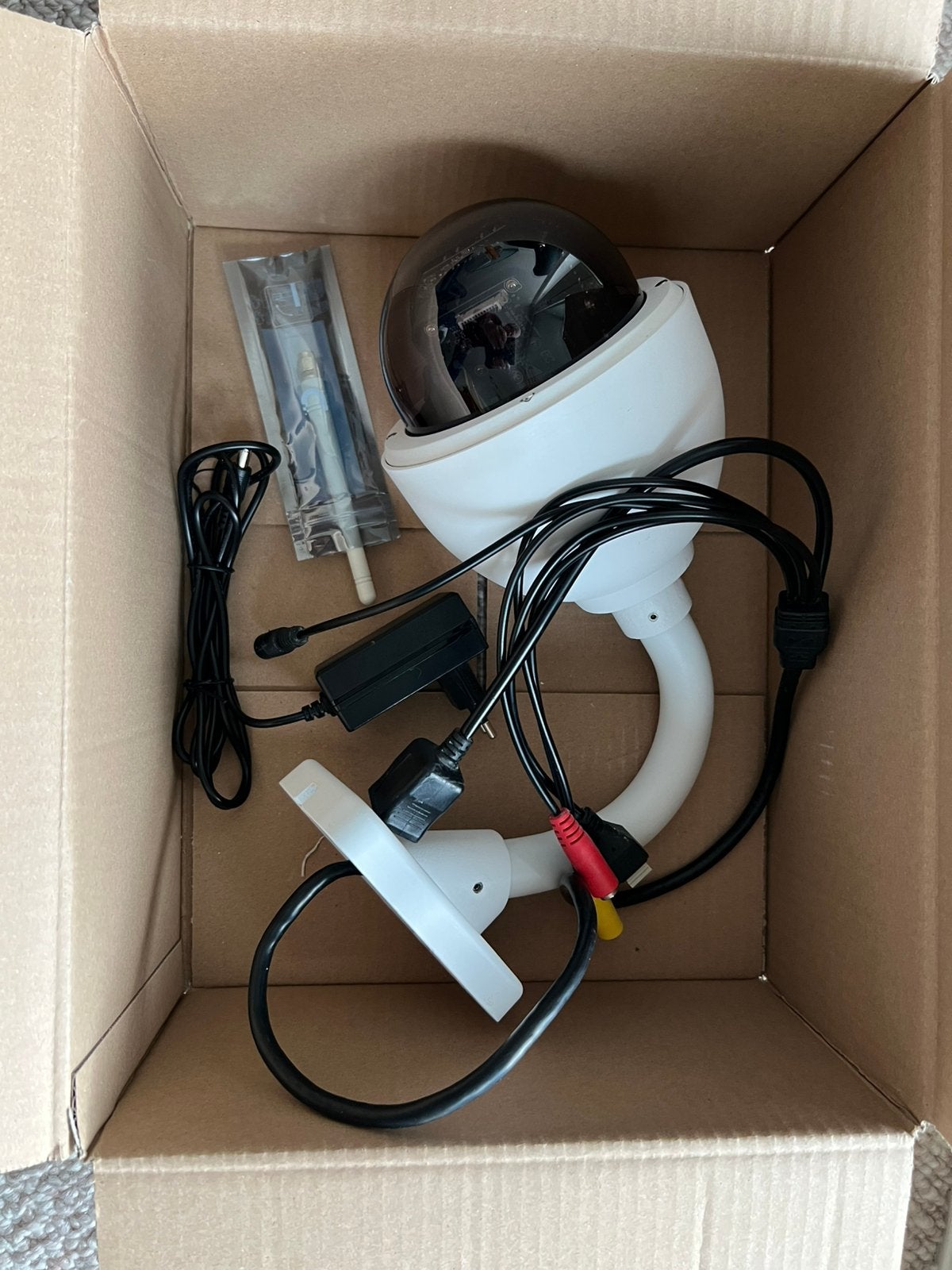 Foscam buitencamera incl.NVR en 4TB harddisk, Ophalen of Verzenden, Nieuw