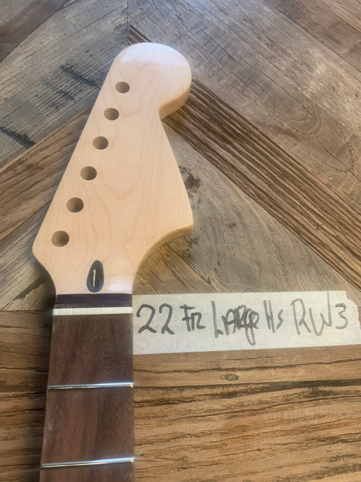 Stratocaster Hals “Cbs era larfe headstock 22 fret” large3rw, Verzenden, Geen, Jpsg, Zo goed als nieuw