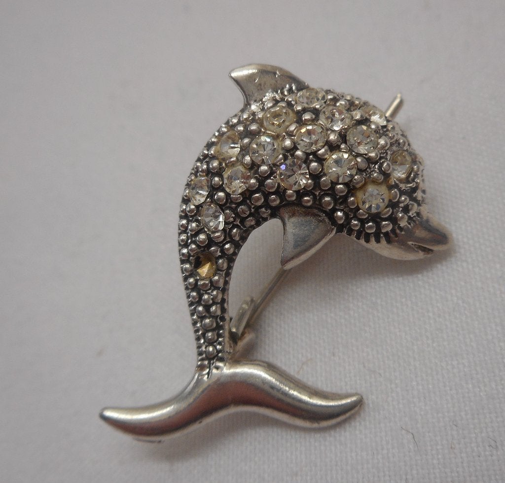 Zilveren broche / hanger dolfijn met steentjes nr.721