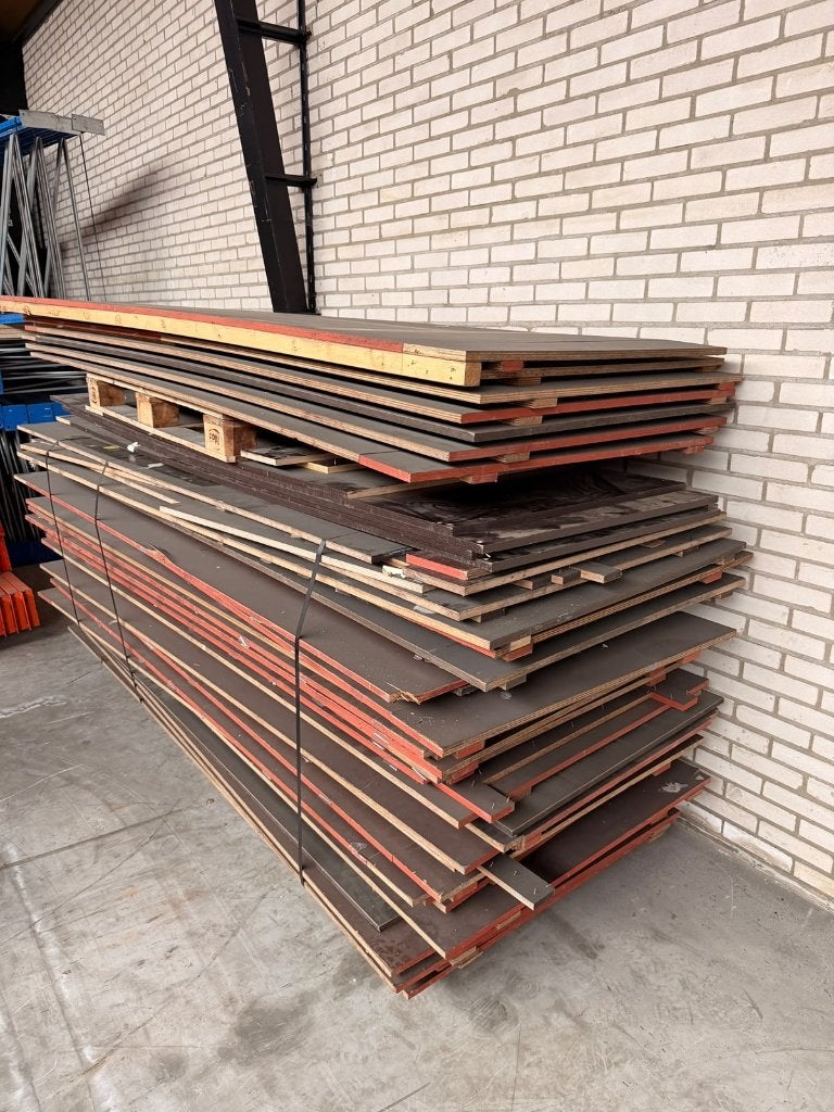 Betonplex platen 21 mm – 2680 x 900 mm – ca. 38 stuks