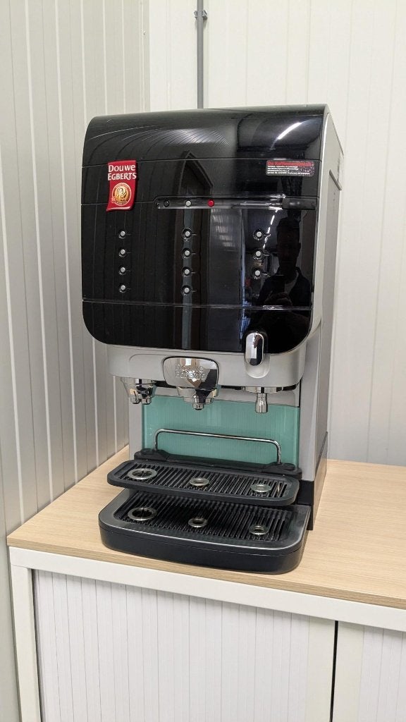 Douwe Egberts Cafitesse (2x) en Schaerer koffiemachine, Ophalen, Gebruikt, Koffiebonen, 10 kopjes of meer