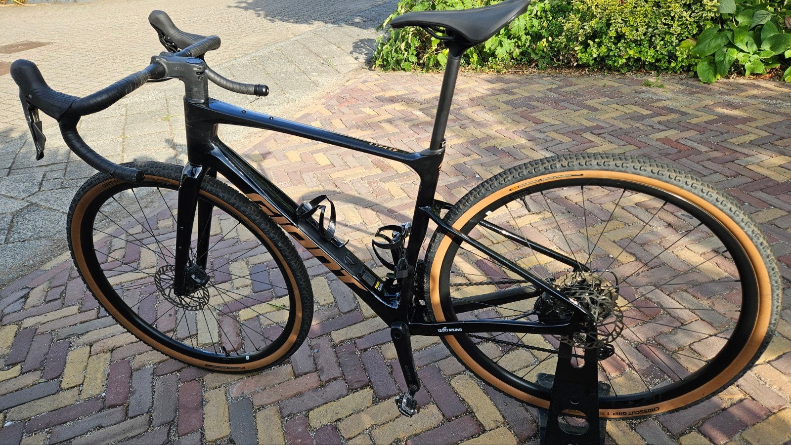 Giant Revolt Advanced 2 Gravelbike 2026 maat M - z.g.a.n., Ophalen, 28 inch, Giant, Zo goed als nieuw