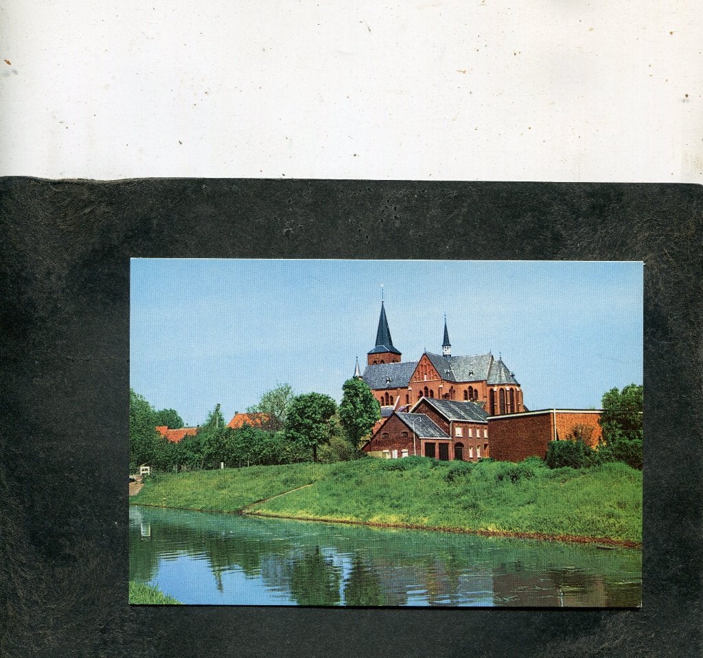 Ansicht Neer - Martinuskerk, Verzamelen, Ansichtkaarten | Nederland, Verzenden, 1980 tot heden, Ongelopen, Limburg