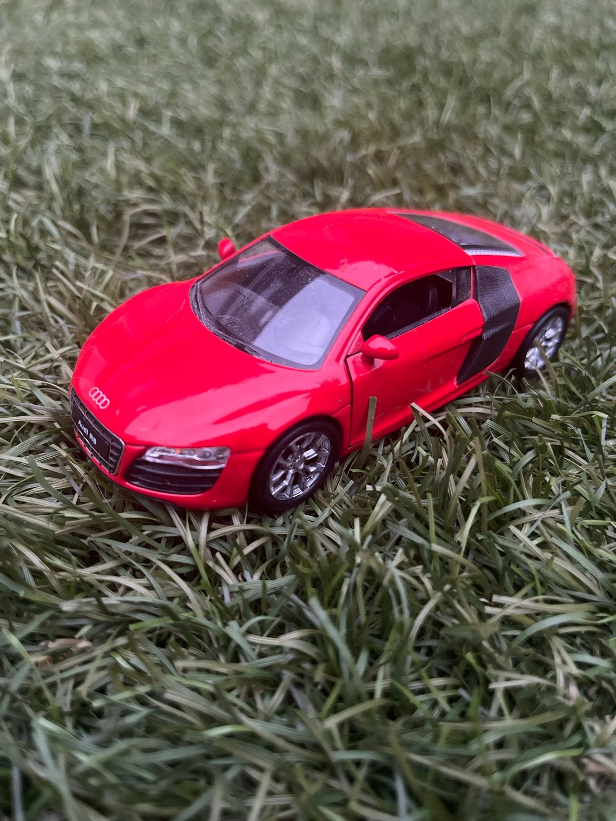 Rode Audi R8 Speelgoedauto - Gedetailleerd Model, Verzenden, Zo goed als nieuw