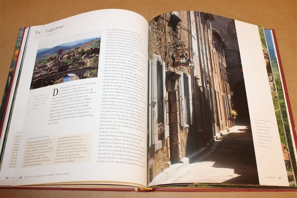 Franse Wijndorpen — Frankrijk Reisgids & Fotoboek, Europa, Ophalen of Verzenden, Zo goed als nieuw, Reisgids of -boek