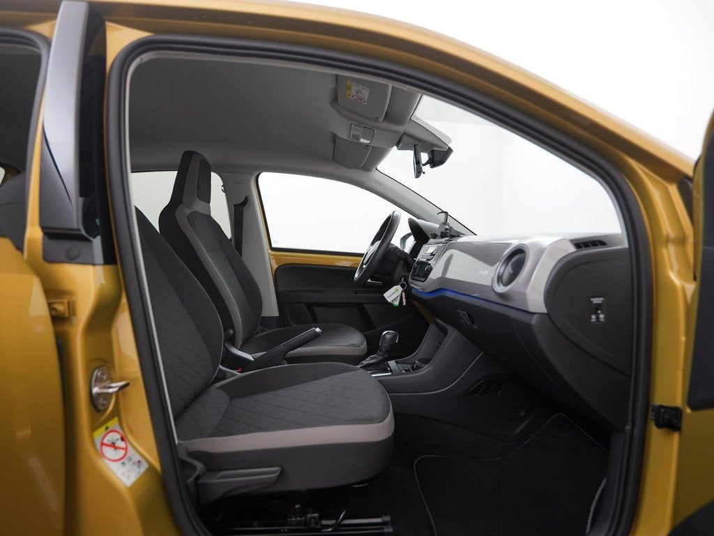 Volkswagen e-Up! e-up! | SOH 88% | Camera | Stoelverwarming, Auto's, Volkswagen, Stof, Up!, Geel, 88 %