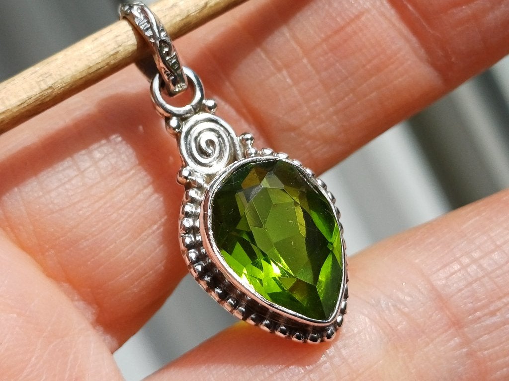 Vanoli 925 zilveren kettinghanger met peridot, Daiva1973@hotmail.com, Vanoli, Amsterdam, Nieuw