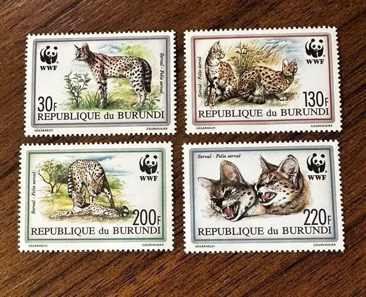 Burundi 1992 WWF Serval postfris dieren katachtigen, Ophalen of Verzenden, Overige landen, Postfris