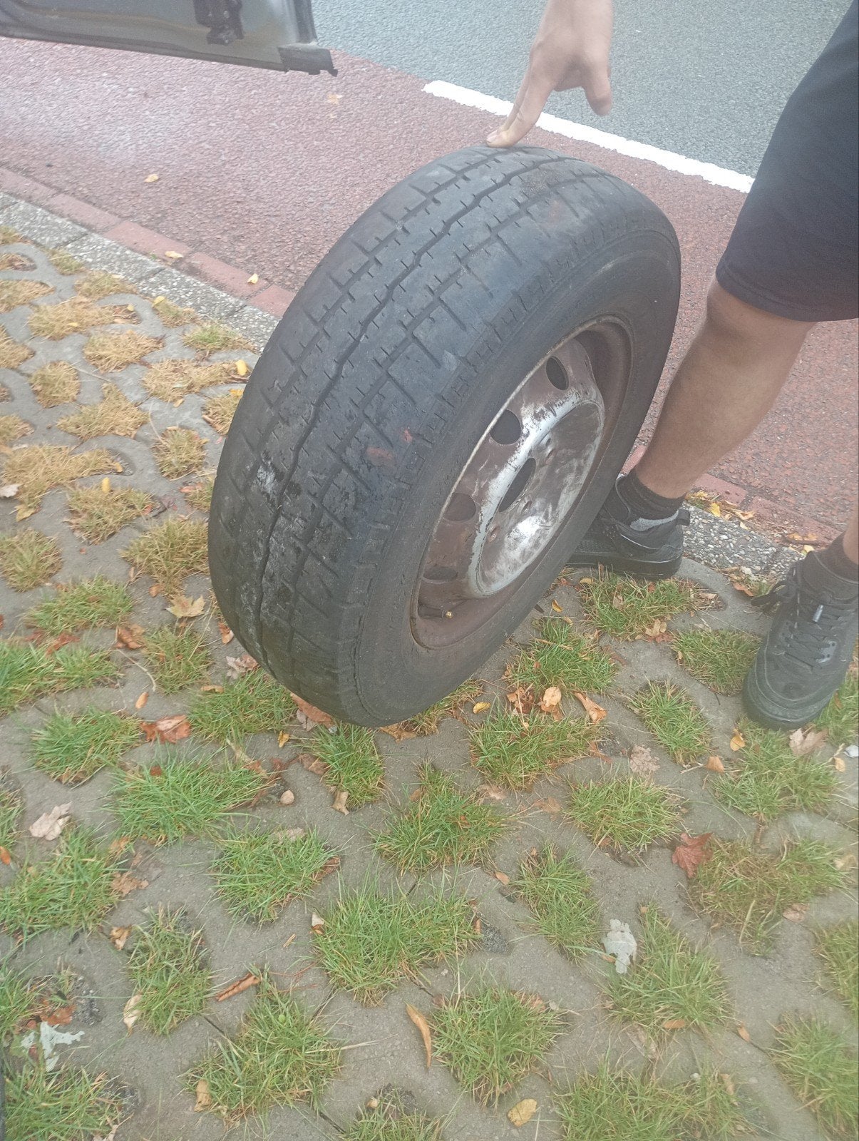4x gebruikte Vredestein bestelwagenband met velg., Auto-onderdelen, Banden en Velgen, Ophalen, Overige, Overige, Banden en Velgen