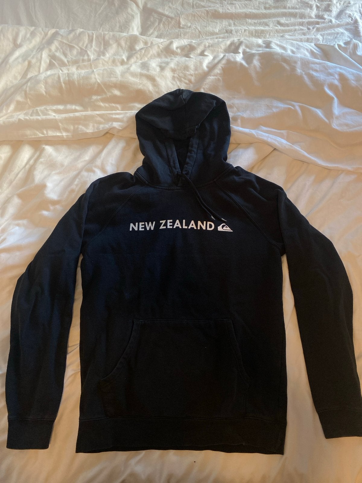 Quiksilver hoodie 'New Zealand' - Maat M, Ophalen, Gedragen, Maat 48/50 (M), Zwart