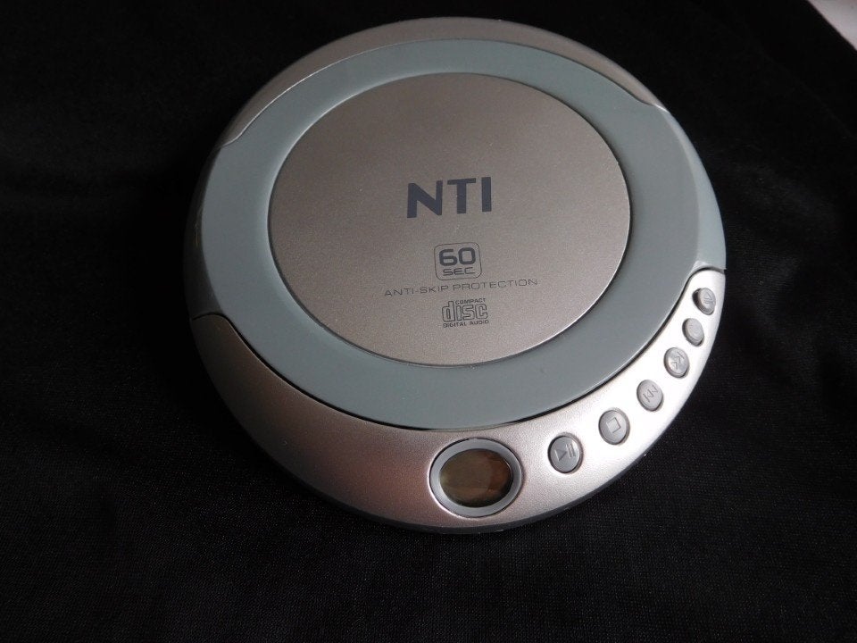 Discman Nieuw nti met Anti skip Protection 60 seconden., Ophalen, Discman