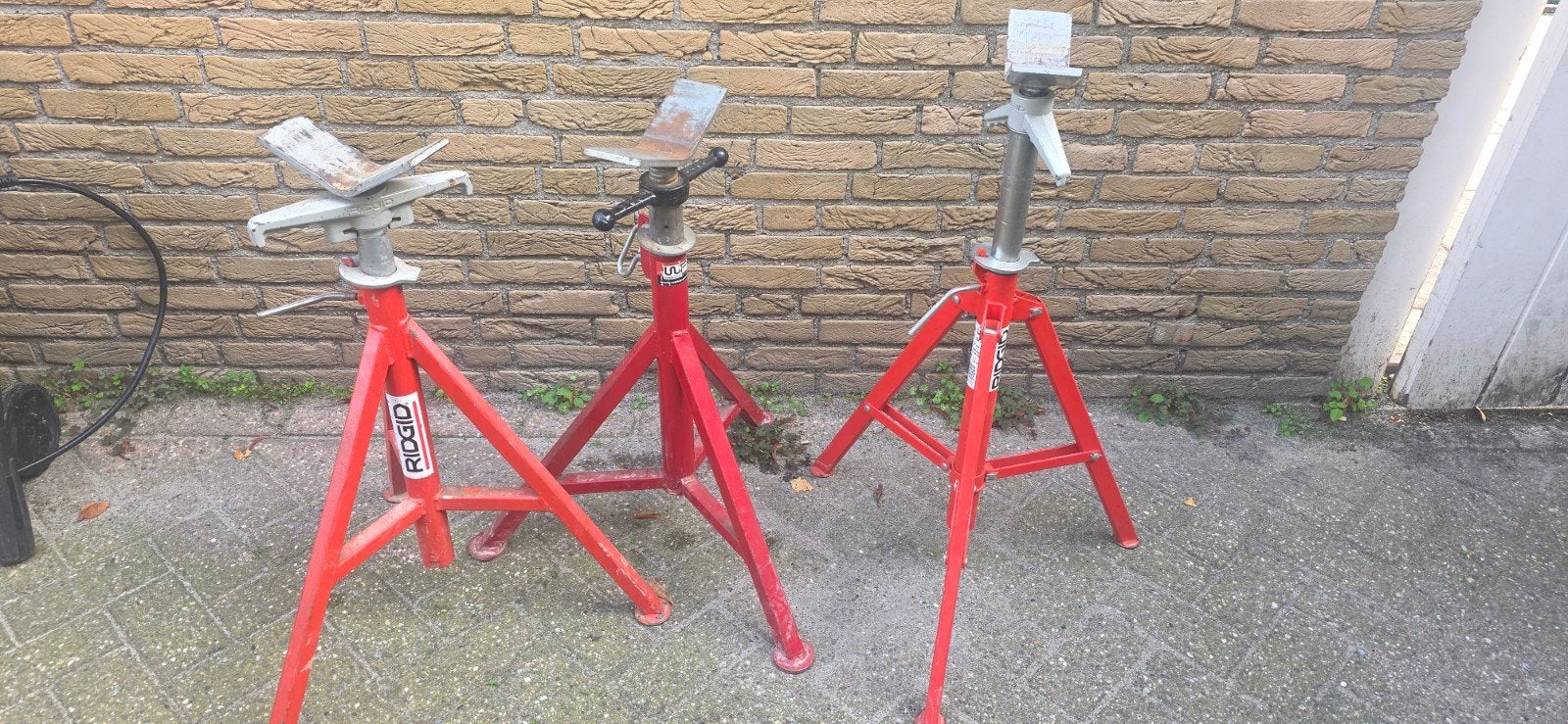 Ridgid pijpsteun, Ophalen