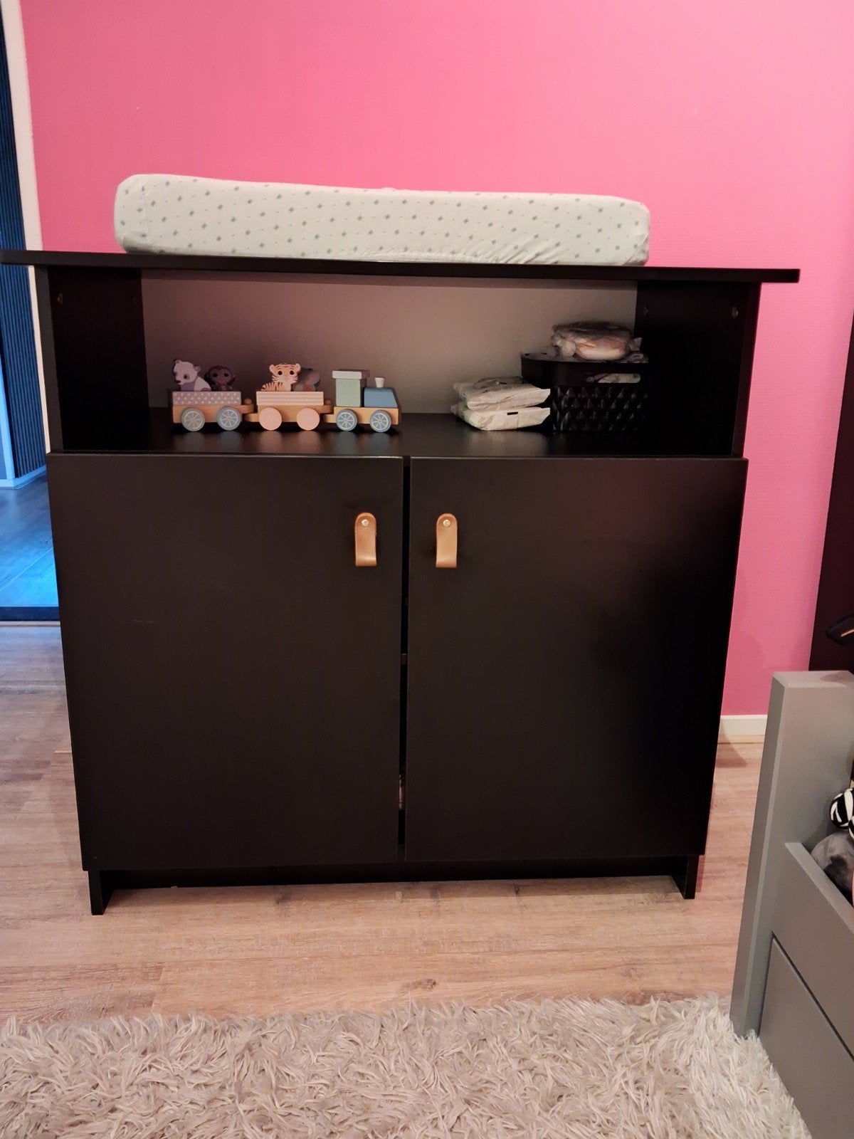 Commode zwart, Kinderen en Baby's, Kinderkamer | Commodes en Kasten, Ophalen