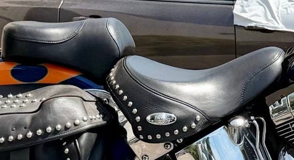 Zadel set Heritage softail/Fat boy 2000-2007, Motoren, Ophalen of Verzenden