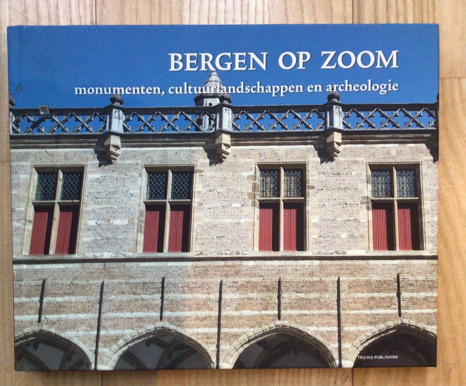 Bergen op Zoom - Ad Rooms, Ophalen of Verzenden, Zo goed als nieuw