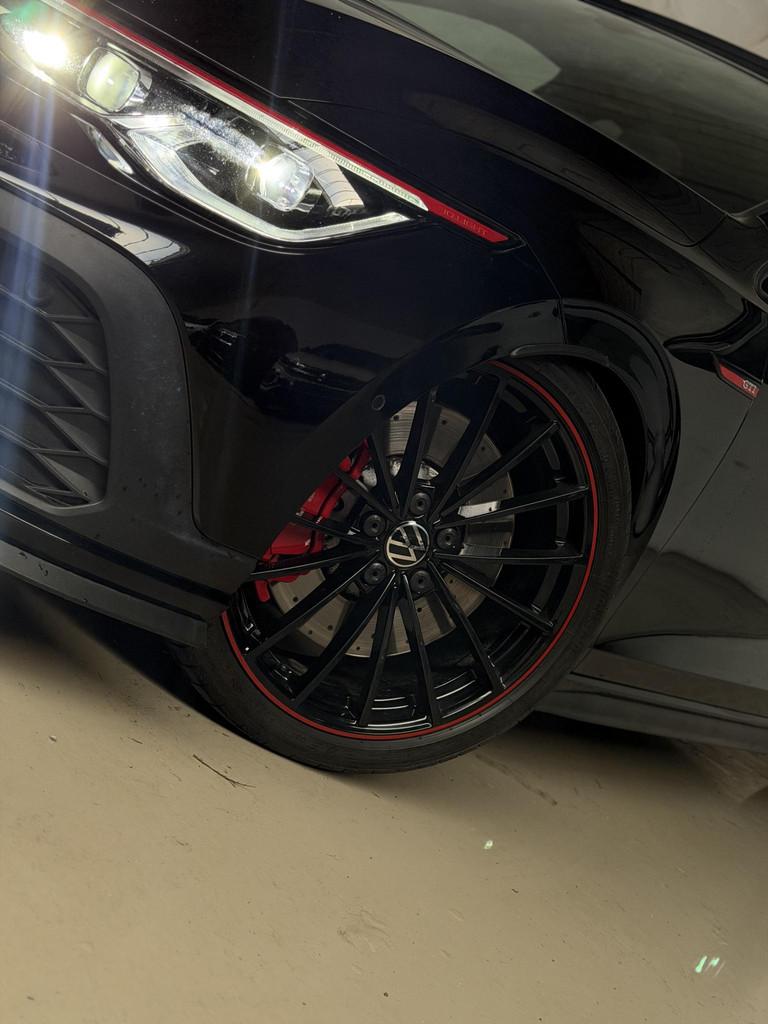 Volkswagen Golf 2.0 TSI GTI Clubsport 45 / Pano / H&K / Came, Gebruikt, 4 cilinders, 1984 cc, Zwart