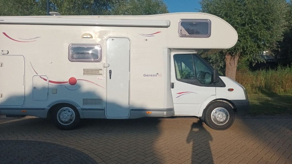 Zeer nette Challenger Trigano FD2, Caravans en Kamperen, Campers, Particulier, tot en met 6, Alkoof, Challenger, Ford, 6 tot 7 meter