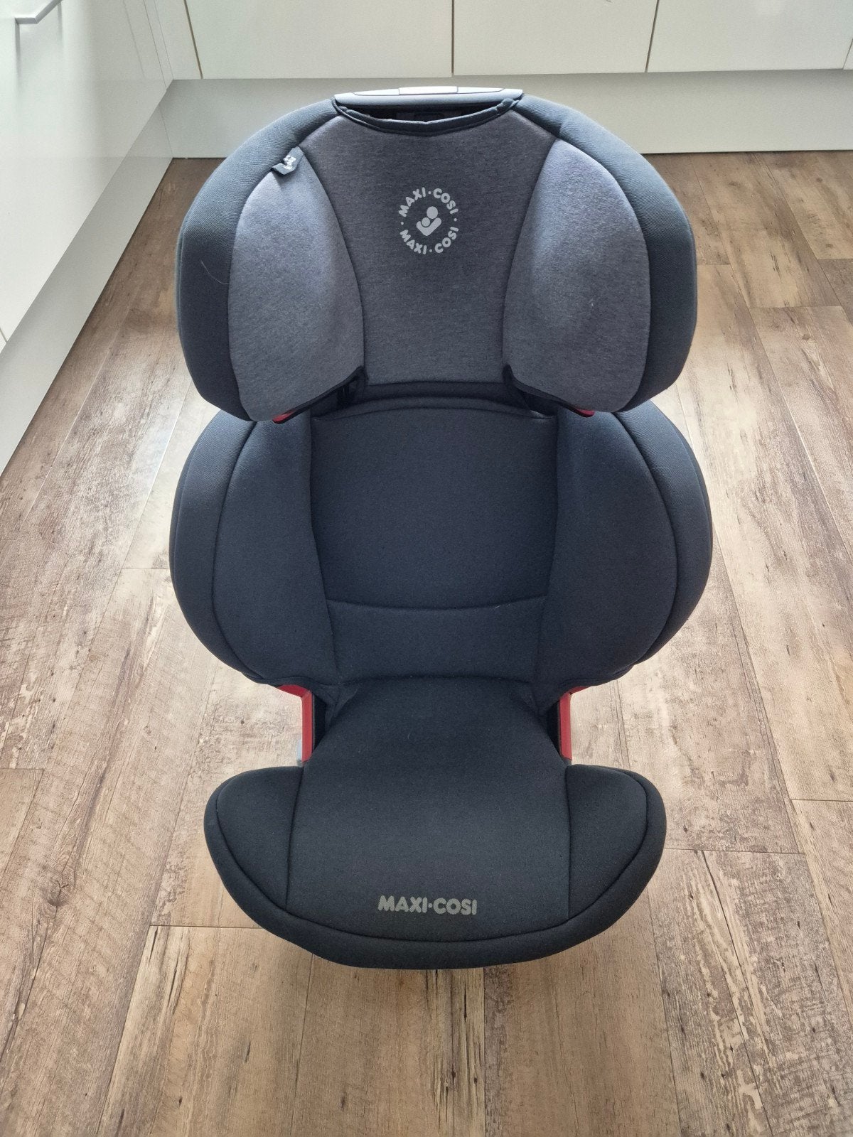Maxi Cosi RodiFix AirProtect autokinderzitje 15-36 kg isofix, Kinderen en Baby's, Autostoeltjes, Ophalen, Verstelbare rugleuning