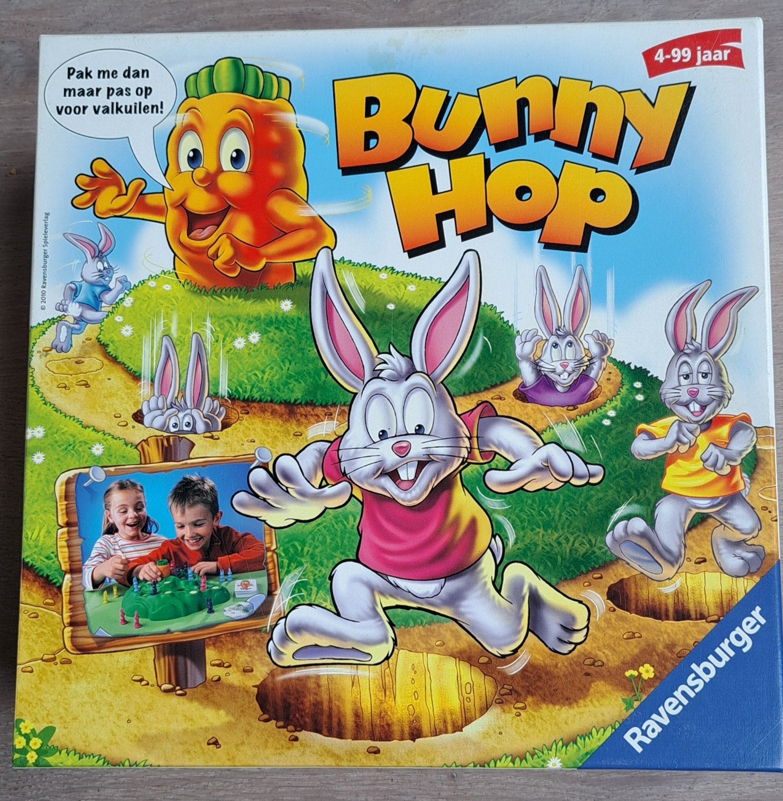 Bunny Hop Bordspel Ravensburger - Konijnenrace, Drie of vier spelers, Ophalen of Verzenden, Zo goed als nieuw, Ravensburger