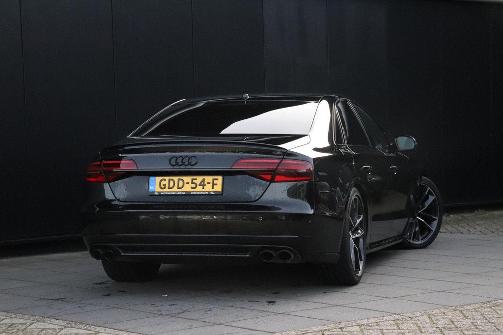 Audi A8 4.0 TFSI S8 plus quattro Pro Line+ | KERAMISCH | MEM, Gebruikt, Zwart, Bedrijf, Vierwielaandrijving