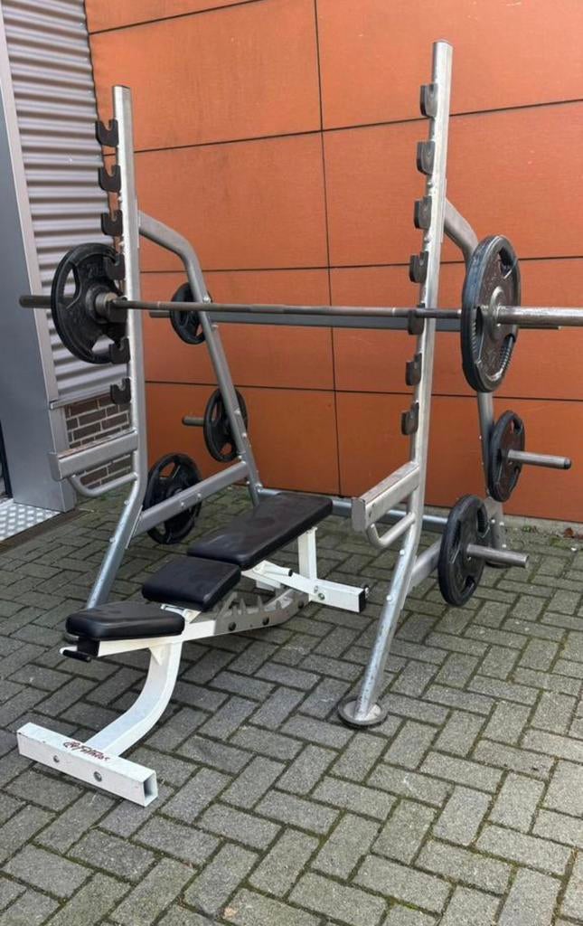 Squatrek / Bankdruk met 105kg Olympische Gewichten ,Barbell, Ophalen, Gebruikt, Overige typen