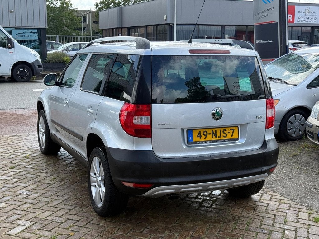 Skoda Yeti 1.2 TSI Elegance/Airco/Cruis/Nap/Nieuw Apk/3 Maan, Auto's, Skoda, Euro 5, Gebruikt, 4 cilinders, Origineel Nederlands