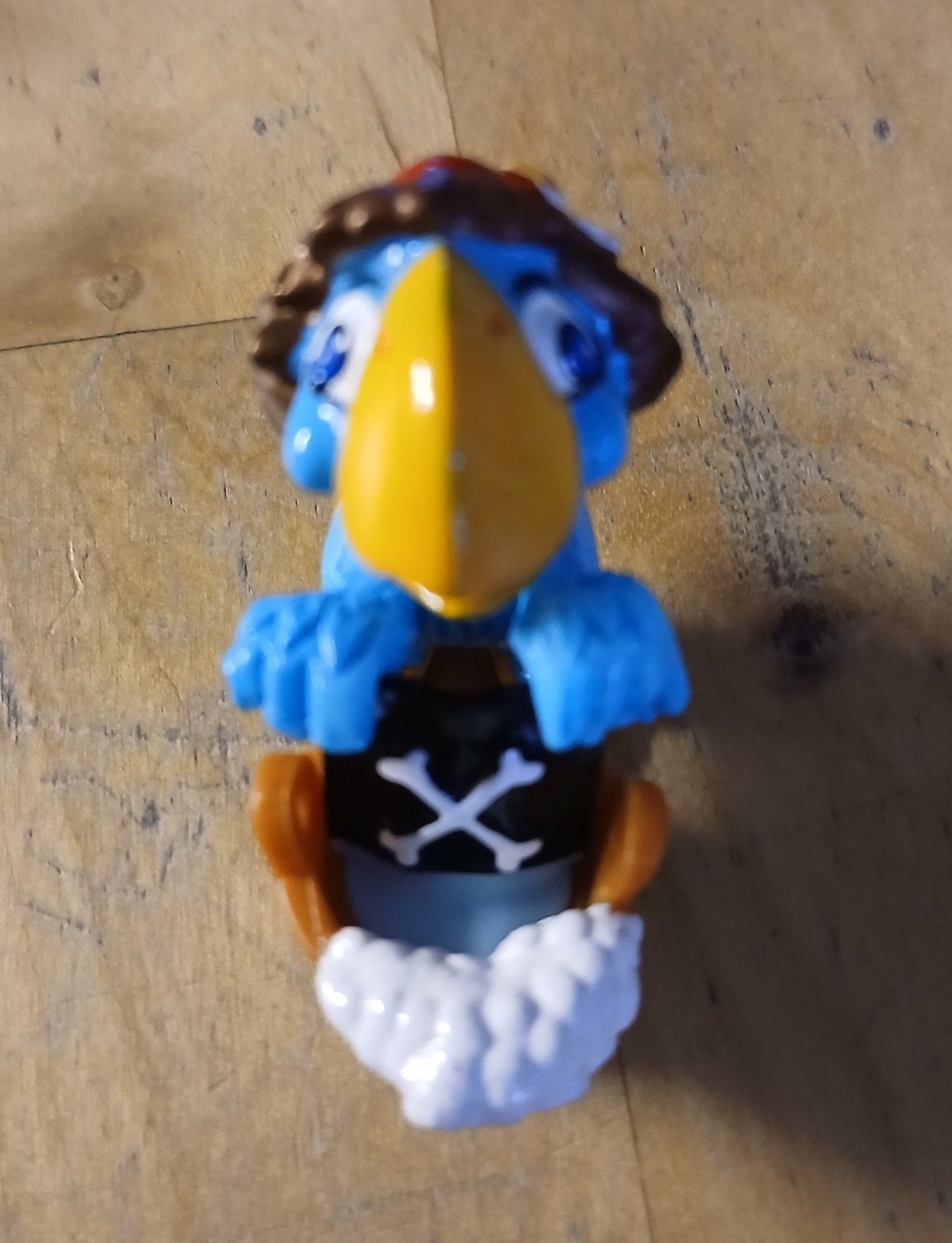 Kinder Surprise Piraat Papegaai Figuur, Verzamelen, Verrassingseieren, Ophalen of Verzenden, Hardplasticfiguren