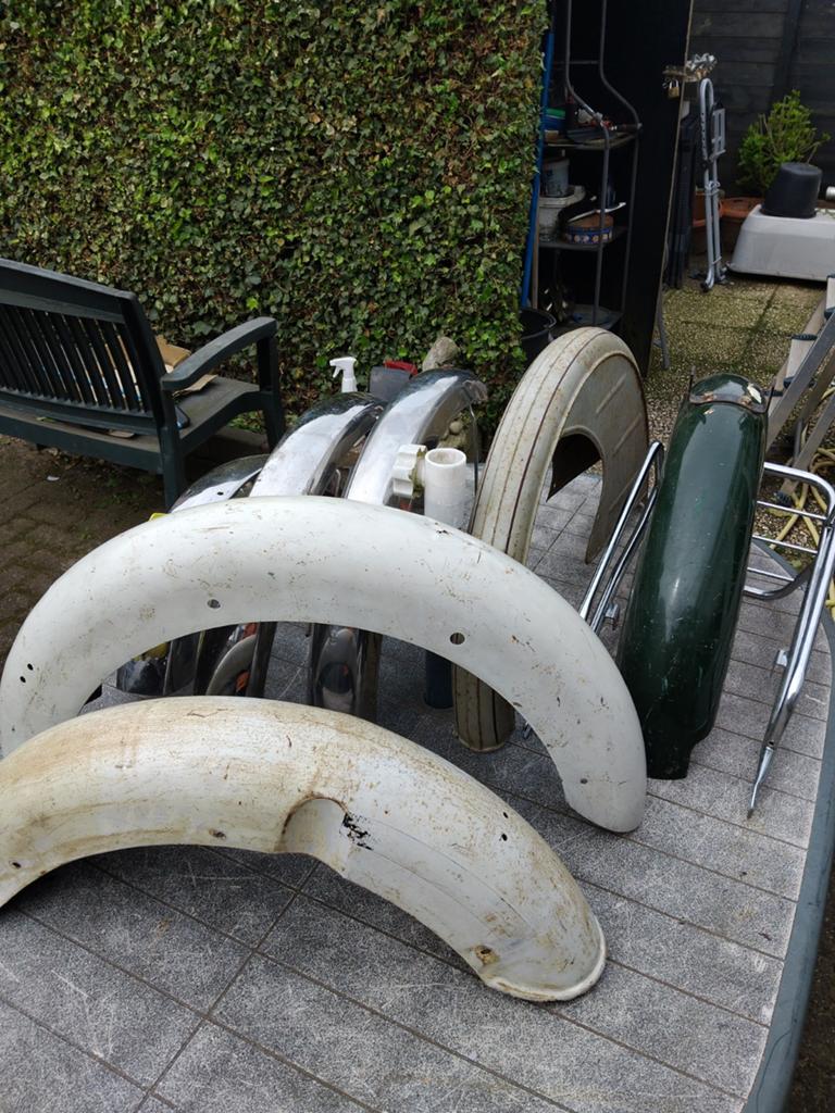 Te koop spatborden, Fietsen en Brommers, Brommeronderdelen | Oldtimers, Ophalen of Verzenden, Overige typen