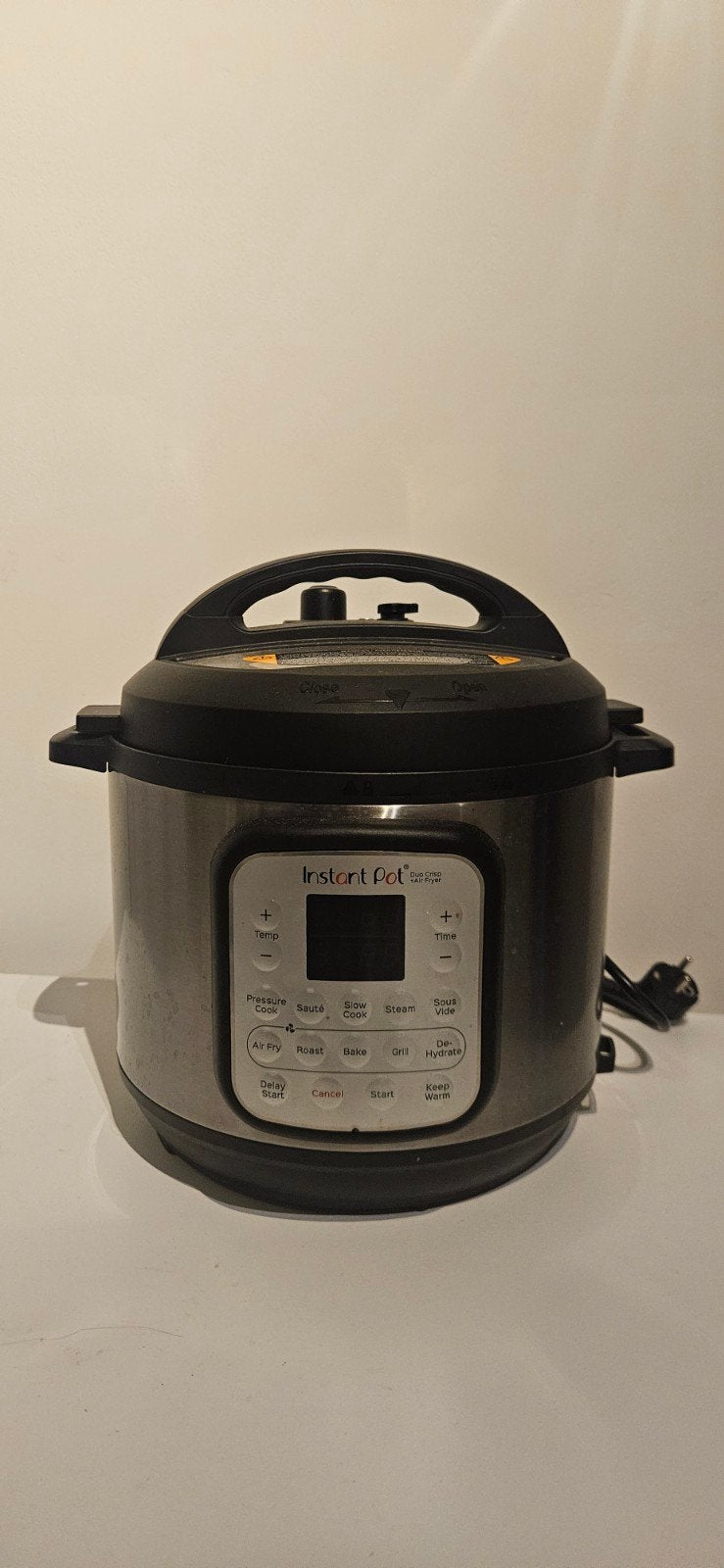 Instant Pot Duo Crisp + Air Fryer 5,7L, Witgoed en Apparatuur, Ophalen, Zo goed als nieuw