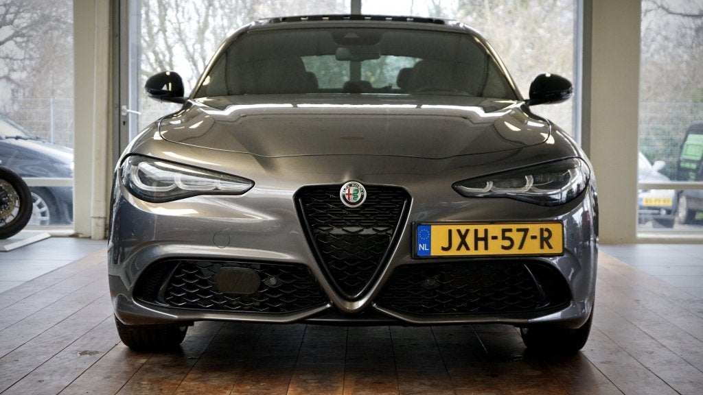 Alfa Romeo Giulia 2.0 T GME AWD Veloce | 280 pk | 12 Maanden, Auto's, Alfa Romeo, Automaat, 745 kg, Euro 6, Bedrijf