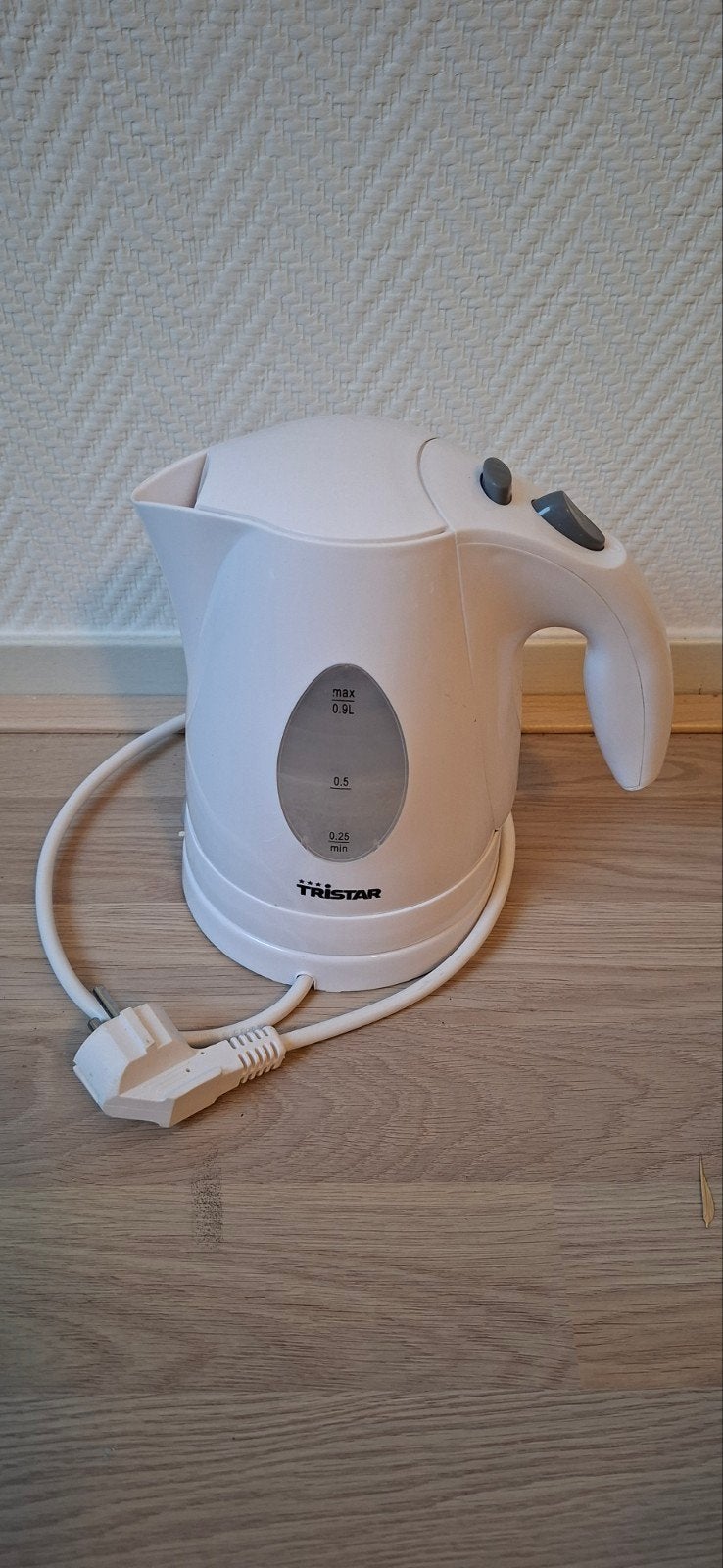Waterkoker tristar, Ophalen