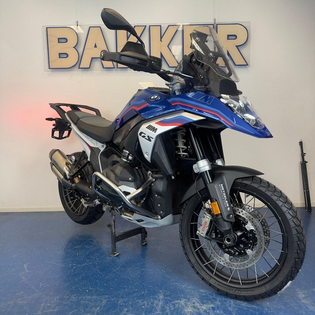 BMW R1300 GS 2024 | 1.800 km | Akrapovic | Bakker Motors, 2 cilinders, Occasion, Motorrijbewijs A, Bedrijf
