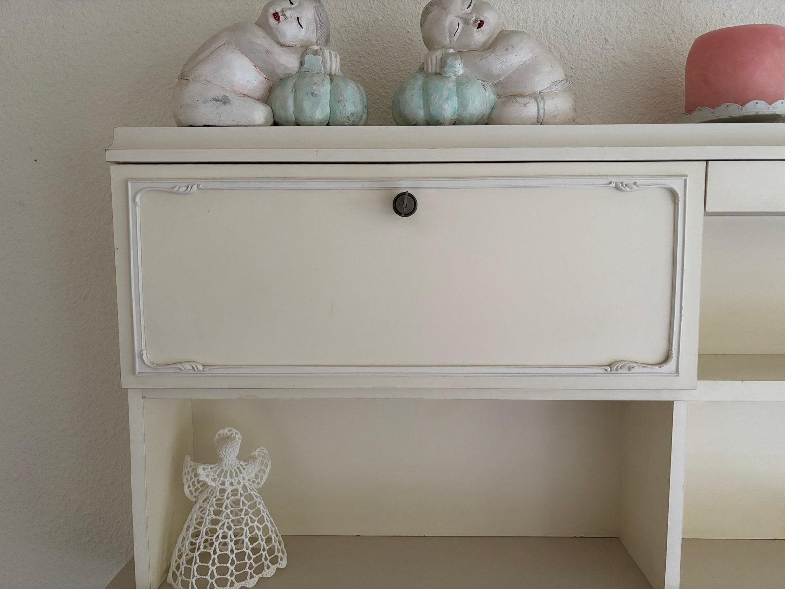 Creme wit Wandmeubel/ boven bed met opbergvakken, Ophalen, Gebruikt