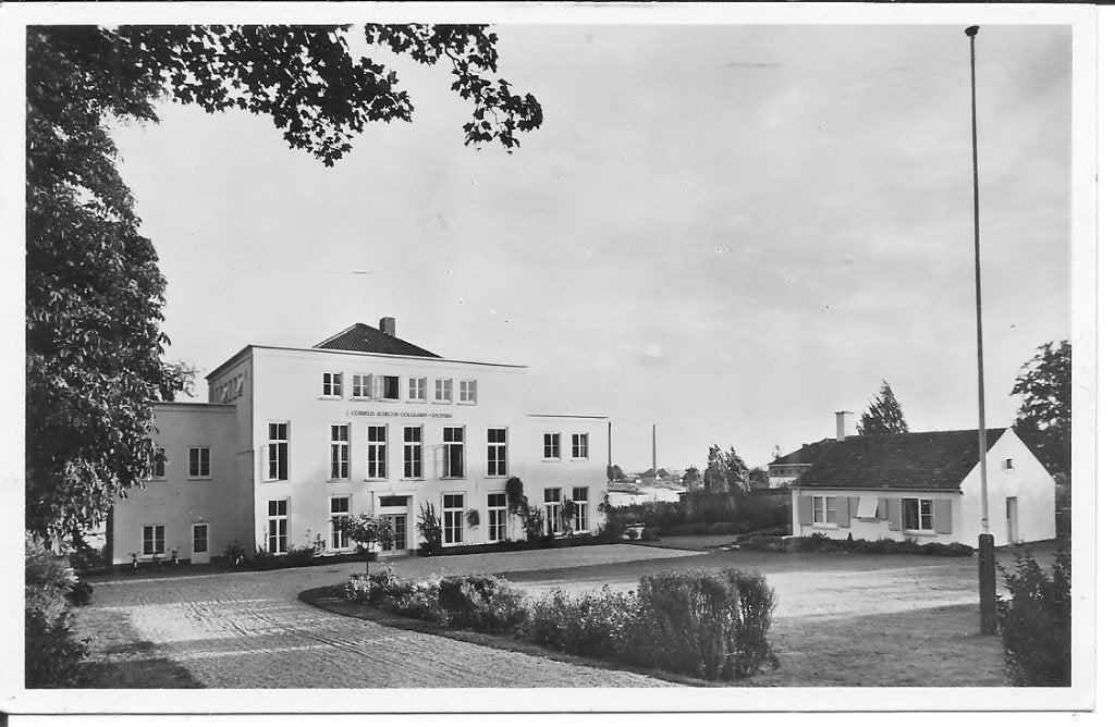 Oude ansichtkaart C.S. Oolgaardthuis Arnhem Voorzijde, Ophalen of Verzenden, 1940 tot 1960, Gelopen, Gelderland