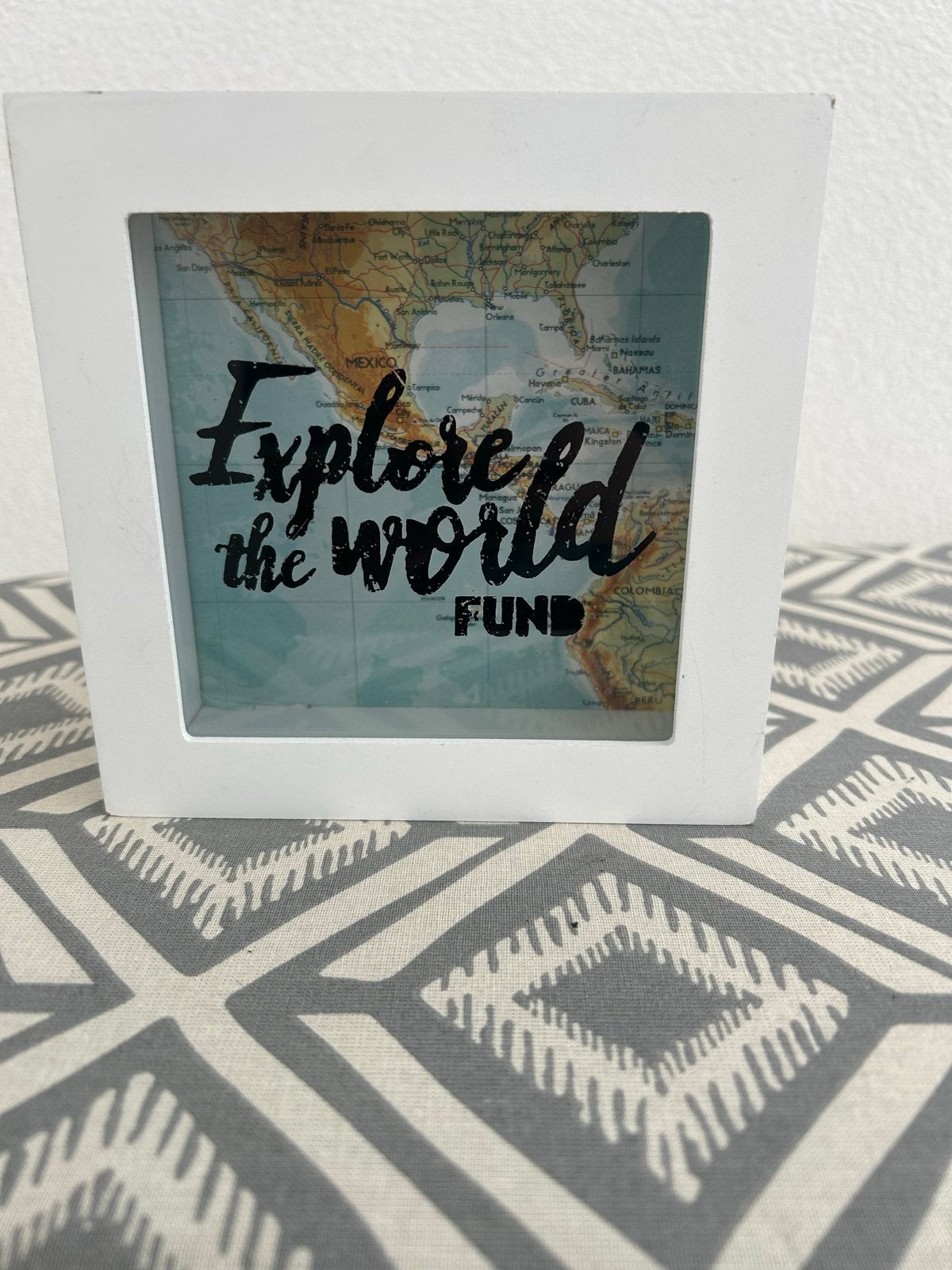 Spaarpot 'Explore the World' - Vita Wonen, Ophalen of Verzenden, Zo goed als nieuw, Hout, Overige thema's