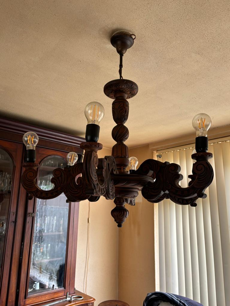 Te koop in Schijndel Antieke kroonluchter met 6 armen, Antiek en Kunst, Antiek | Lampen, Ophalen