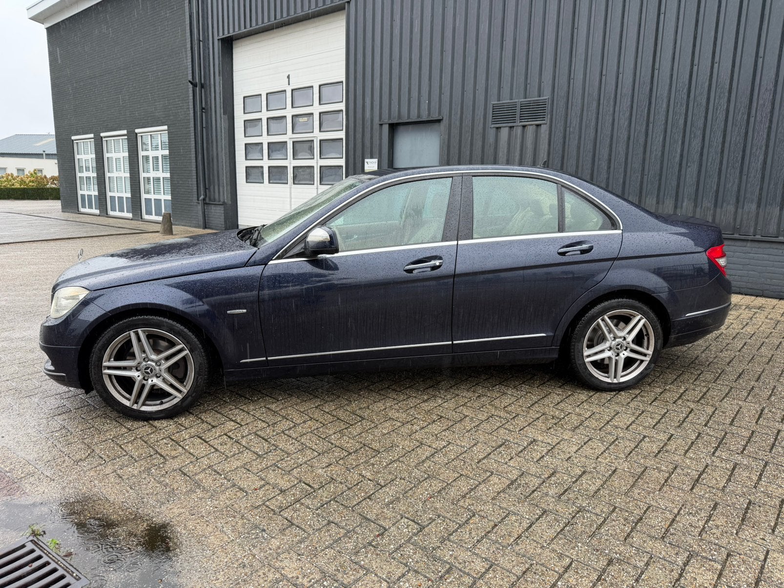 Mercedes-Benz C-Klasse 3.0 C280 4Matic Sedan AUT 4M 2008, Auto's, Automaat, 1800 kg, Beige, 1535 kg