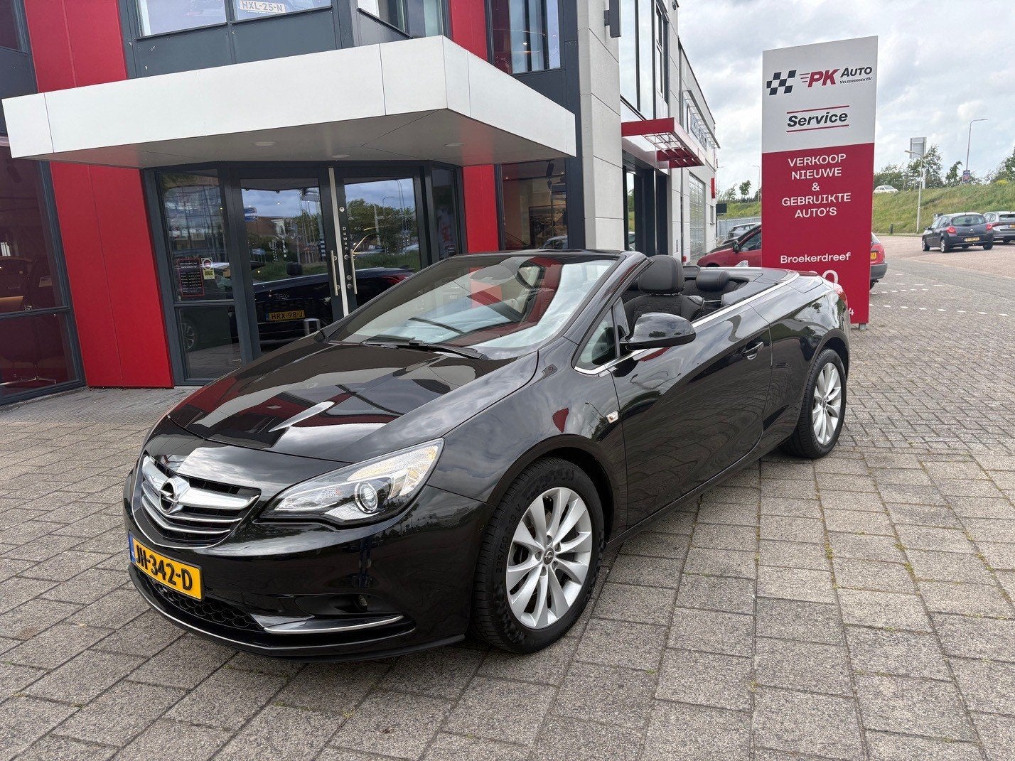 Opel Cascada 1.4 Turbo ecoFLEX Innovation | 50.217 km Dealer, Auto's, Opel, Stof, 4 cilinders, 4 stoelen, Automatische klimaatregeling