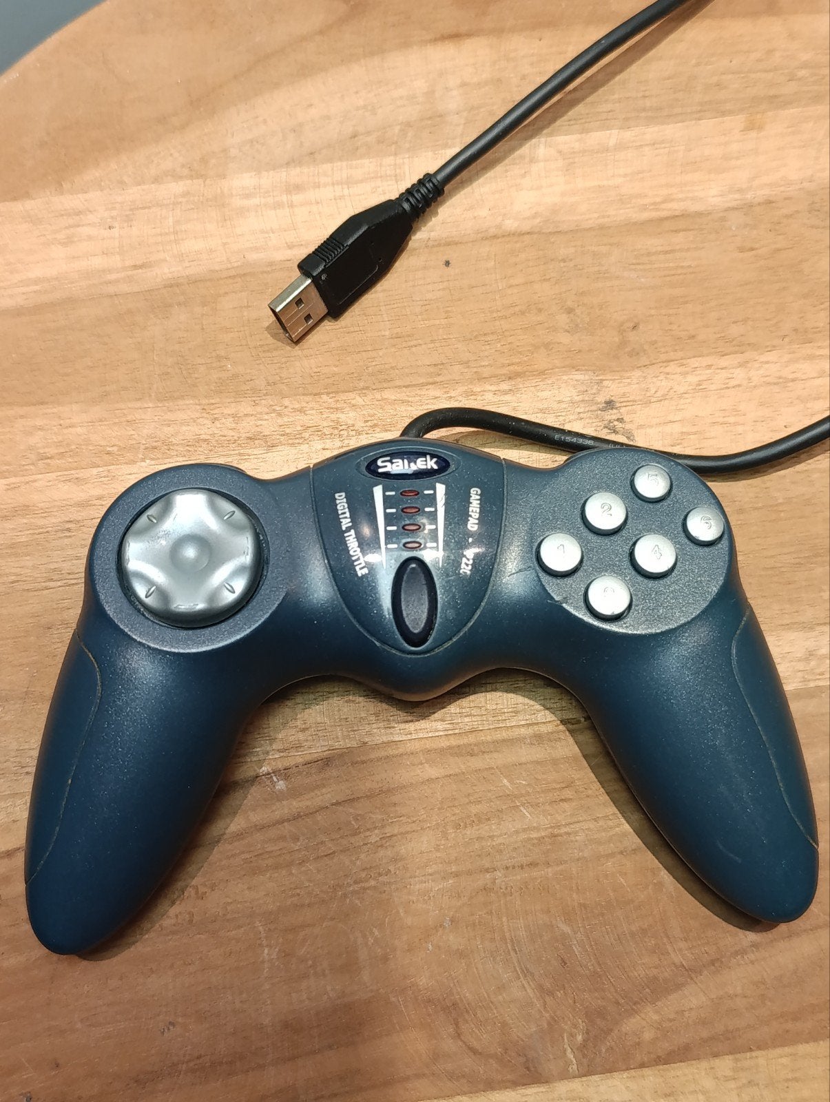 Saitek P220 Digital Throttle gamepad voor PC, Ophalen of Verzenden