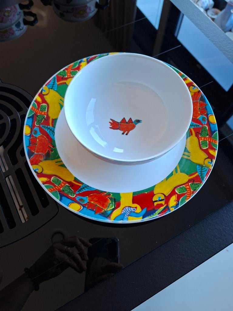 Corneille groot bord en kom - Leuke vrolijke set, Ophalen of Verzenden, Zo goed als nieuw, Bord(en), Overige stijlen
