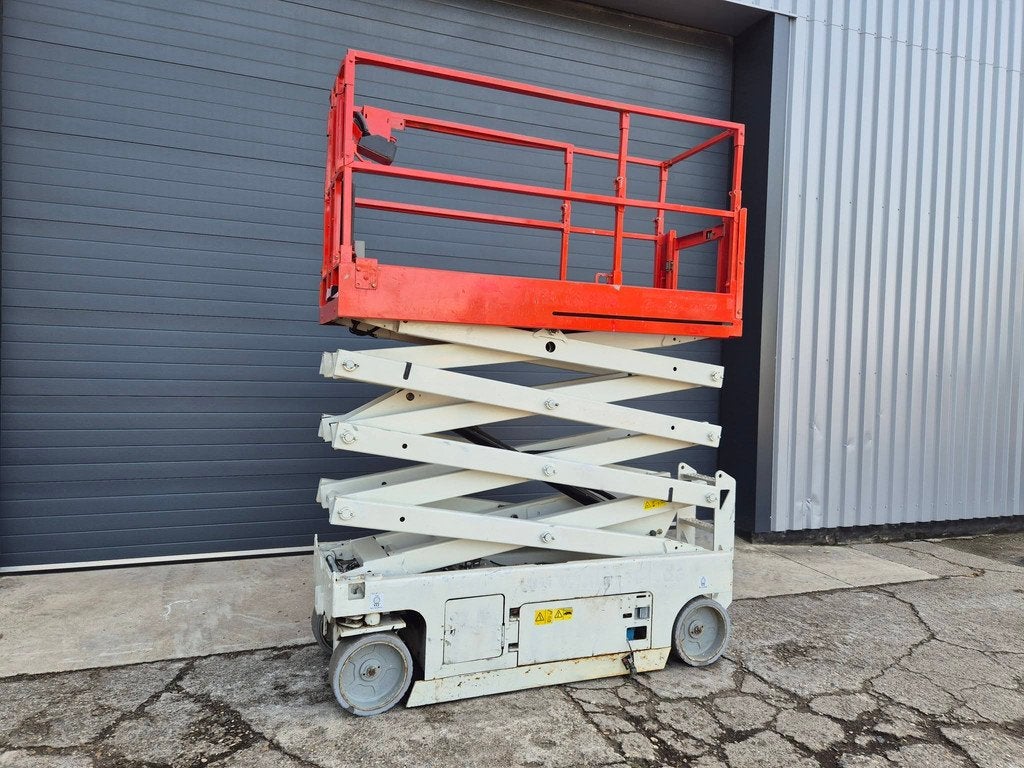 Genie 2632 (10 meter) Schaarlift / Elektrische Hoogwerker, Zakelijke goederen
