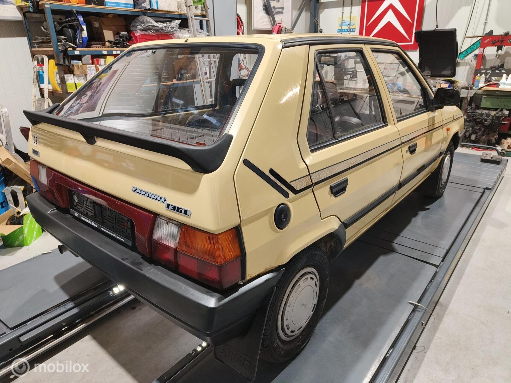 Skoda Favorit 1.3 L | oldtimer | uniek | 136l, foto 6