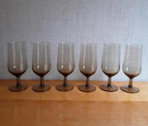 6 glazen van rookglas. Frans. Als nieuw., Ophalen, Zo goed als nieuw