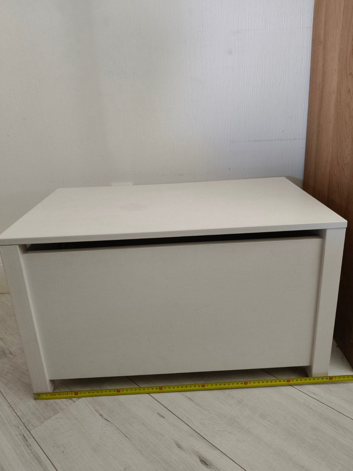 Witte opbergkist / speelgoedkist met deksel, Ophalen, Overige materialen, Minder dan 50 cm, Gebruikt
