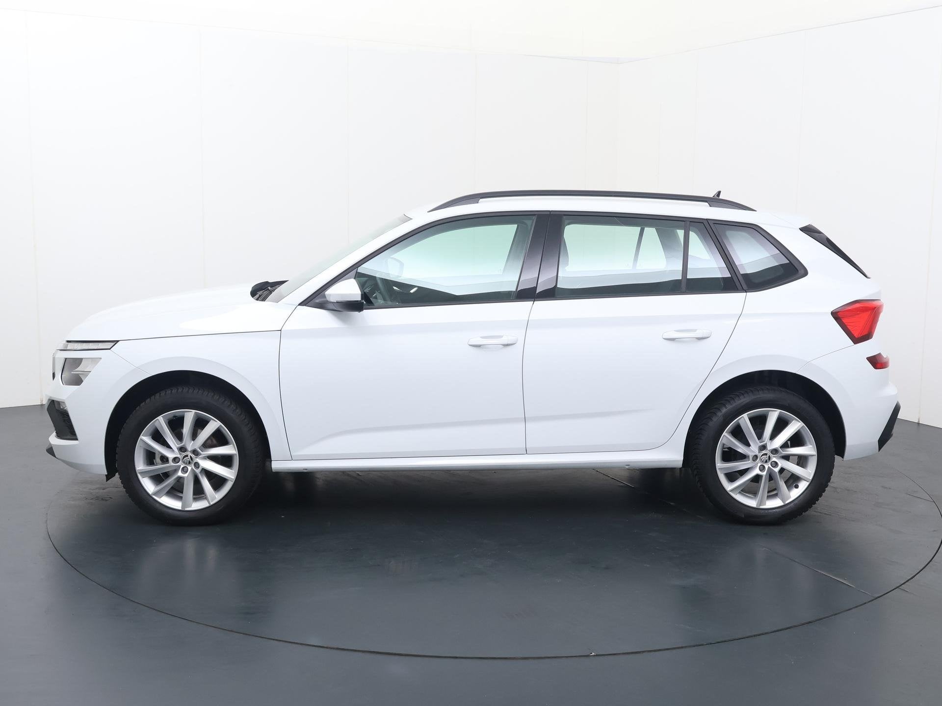 Skoda Kamiq 1.0 TSI Selection | 115 PK | Cruisecontrol | App, Auto's, Stof, Gebruikt, Euro 6, Wit