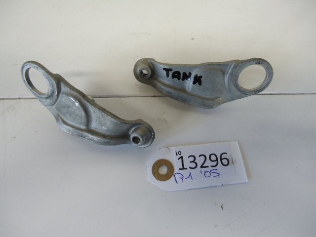 R1 2004 - 2006 Yamaha Beugel Beugel tank D1-11816
