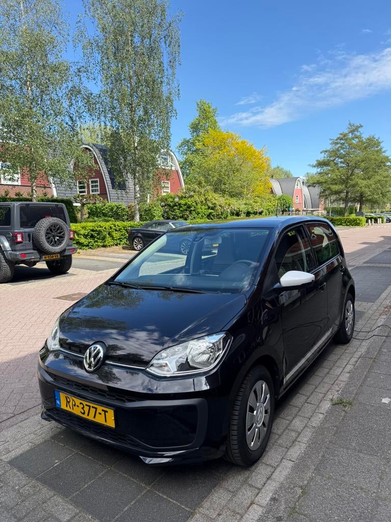 Volkswagen Move Up! 2018, Auto's, Volkswagen, Up!, Zwart, Particulier, Te koop