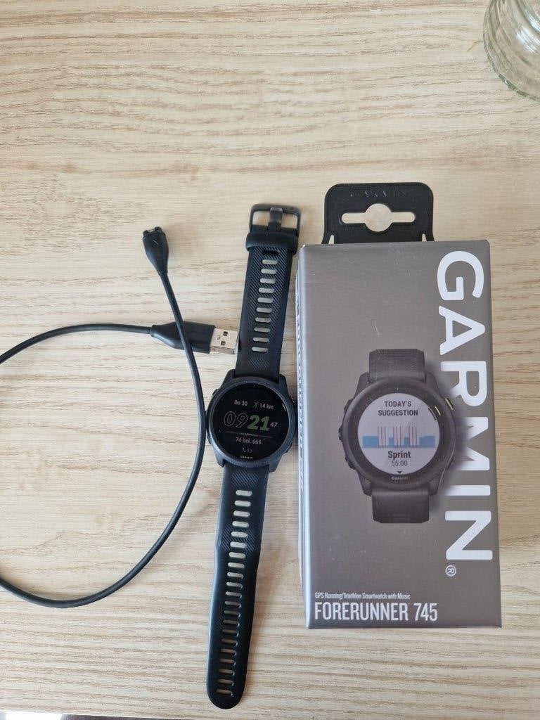 Garmin Forerunner 745 sporthorloge, Gebruikt, Zwart, Garmin forerunner, Ophalen of Verzenden